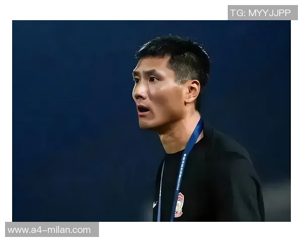 邵佳一在家看电脑时惊现700多条信息不知官宣时机何在 邵佳一在家看电脑时惊现700多条信息不知官宣时机何在